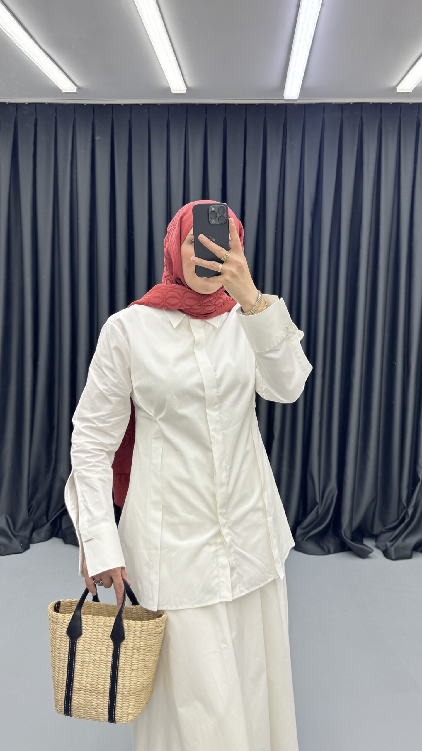 Belden Pens Detaylı Gizli Düğmeli Gömlek - Görsel 5