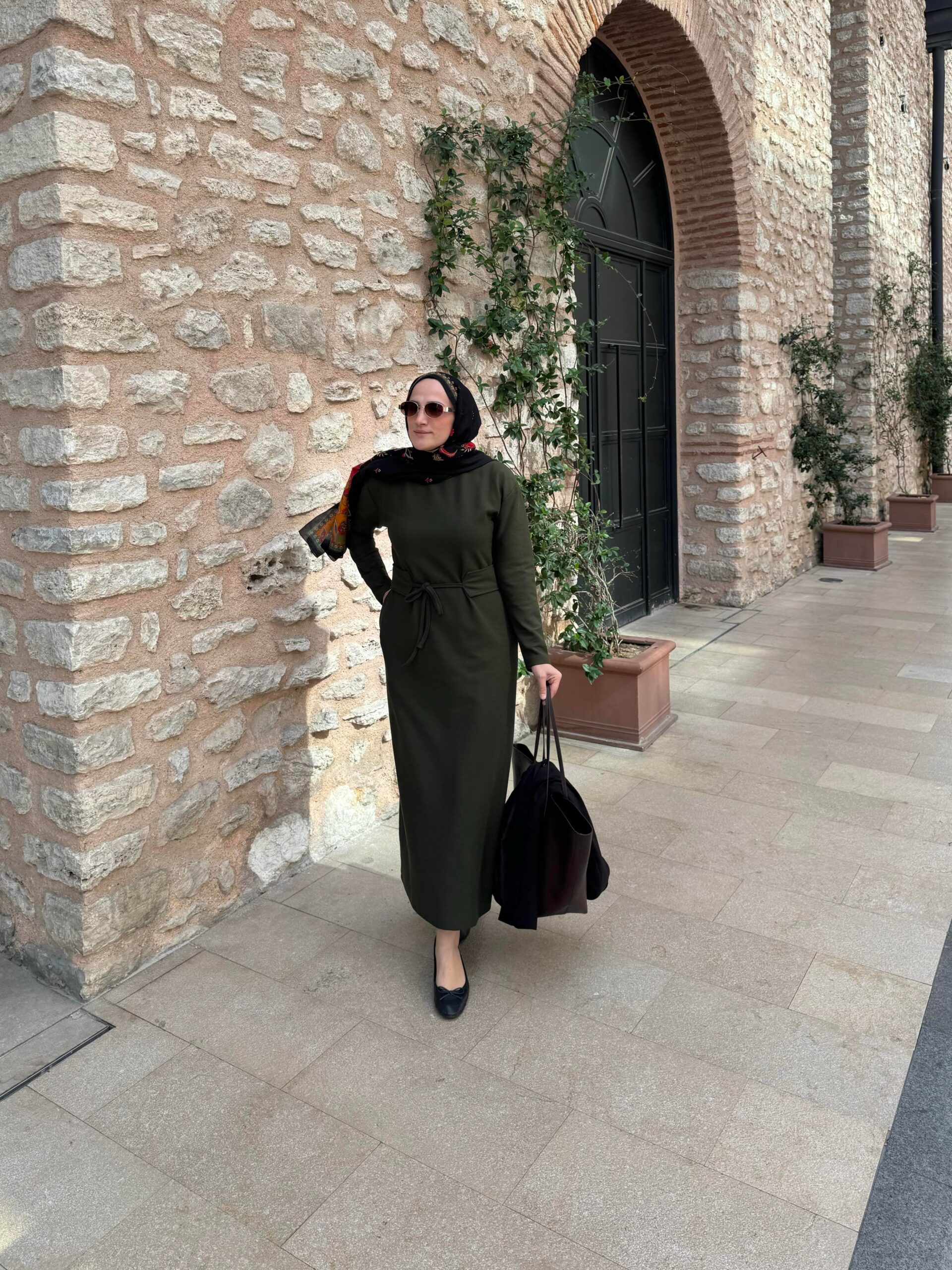 Basic Örme Kumaş Kemerli Elbise - Görsel 4