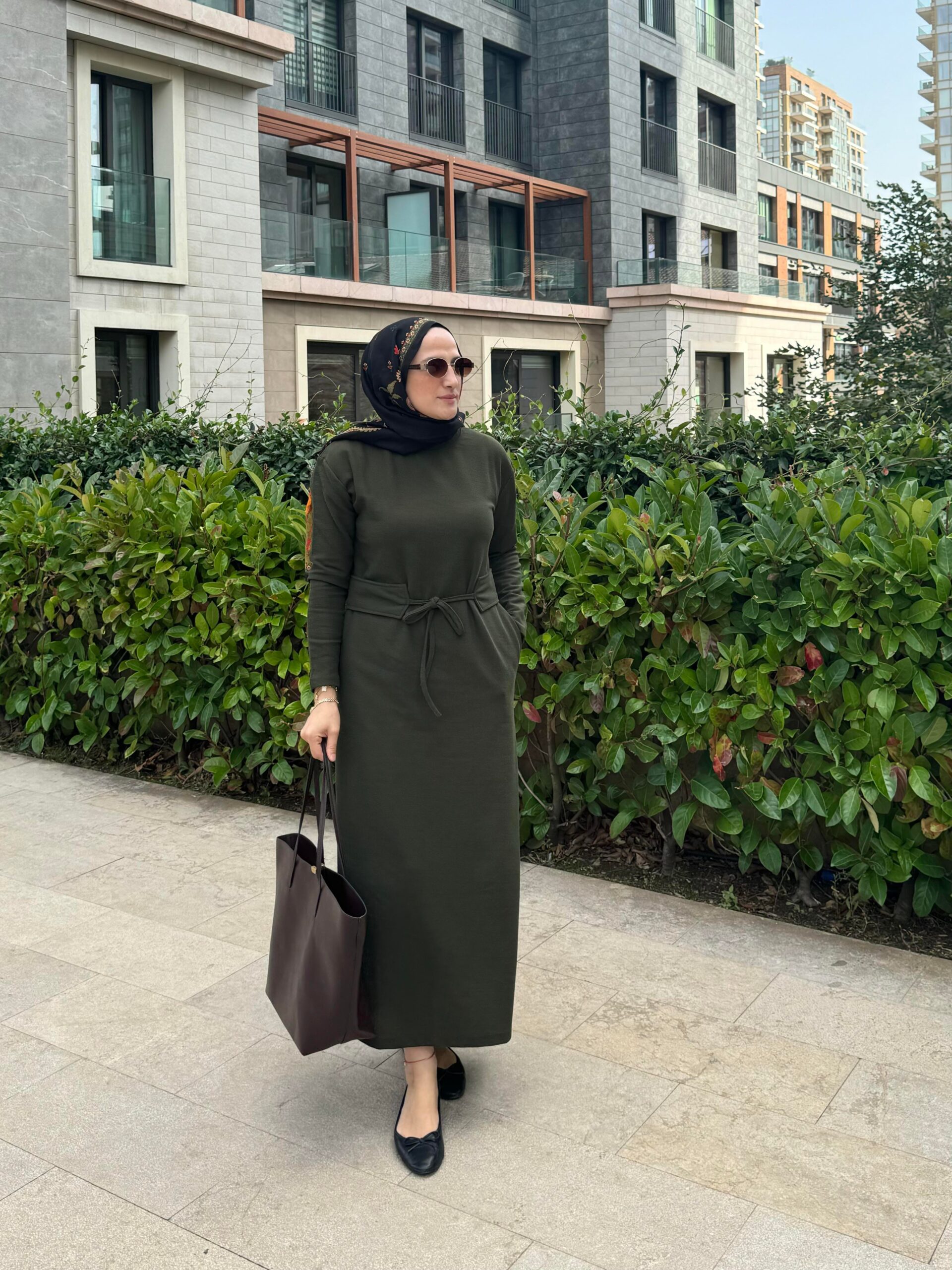 Basic Örme Kumaş Kemerli Elbise