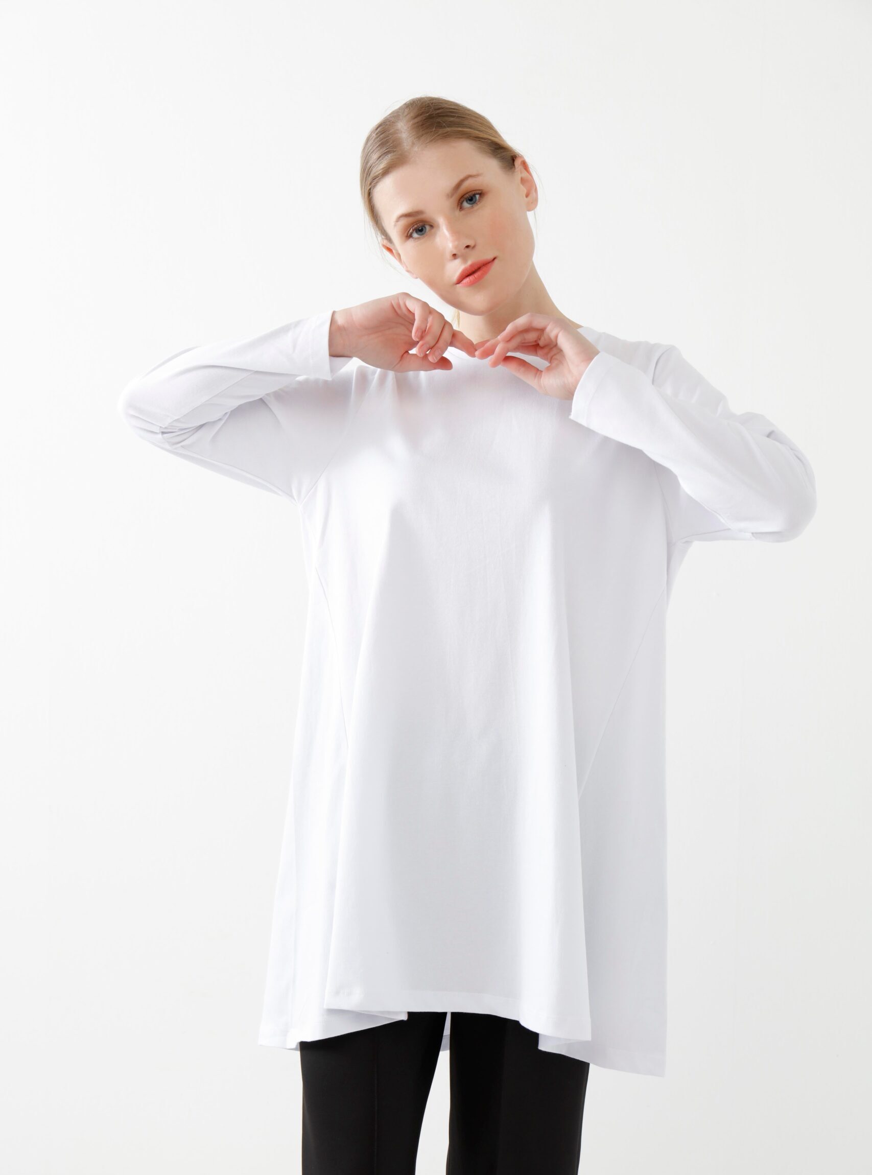 Beyaz Basic Kadın T-shirt - Görsel 3