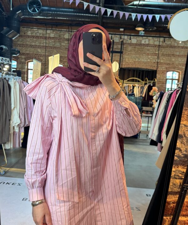 Kuşaklı Çizgili Tasarım Gömlek