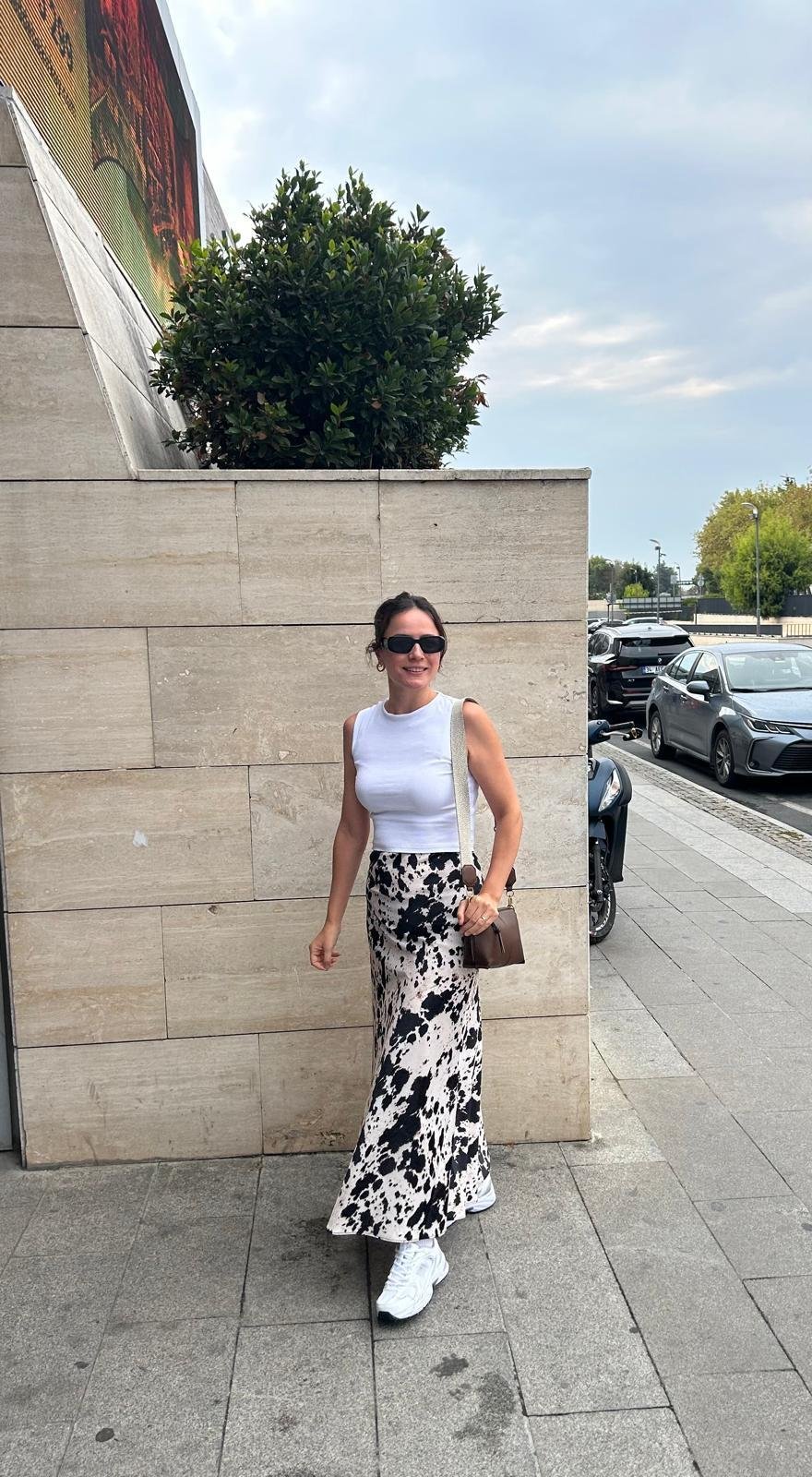 Leopar Desen Beli Lastikli Saten Etek - Görsel 3